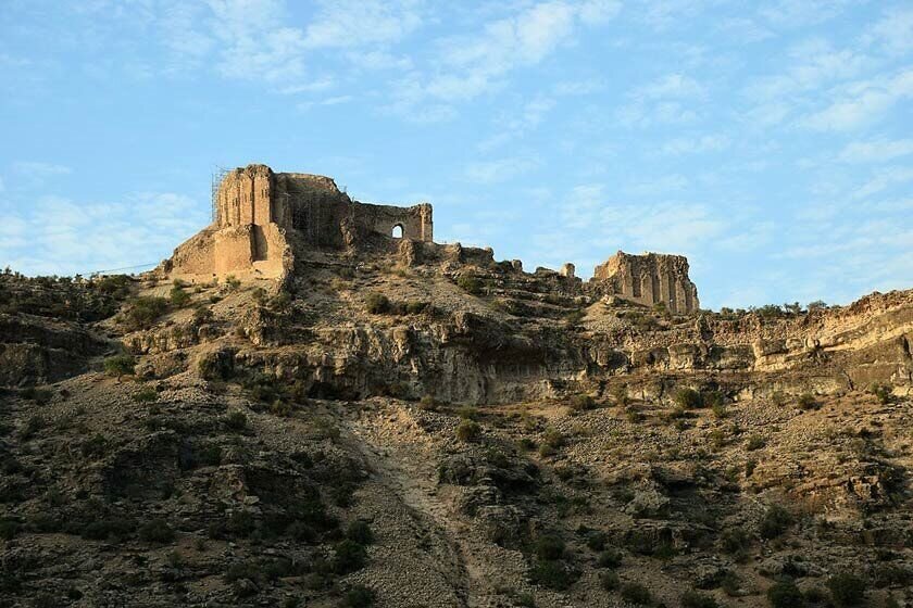 نام ایران اولین بار در قلعه دختر فیروزآباد برده شد