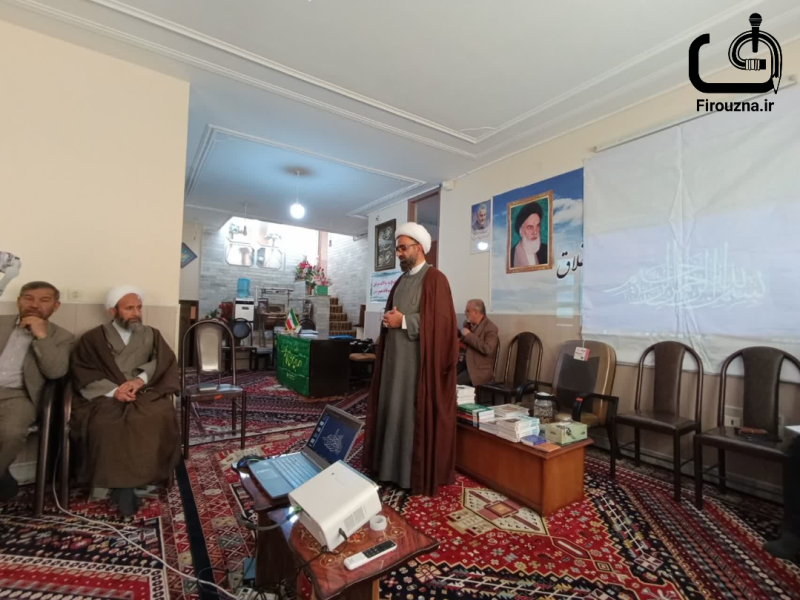 برگزاری جلسه طرح ملی ” زندگی با آیه ها ” در دفتر امام جمعه فیروزاباد